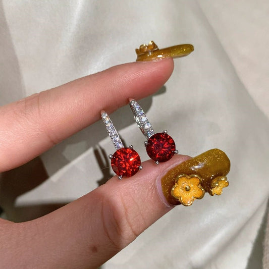 Celira – aretes delicados con brillo sutil