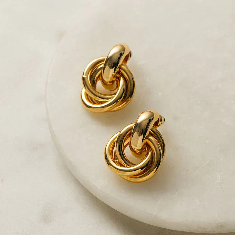 Statement – aretes | ORO