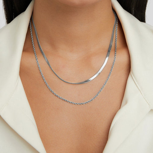 Alexandra Silver Layered – Collar en plata